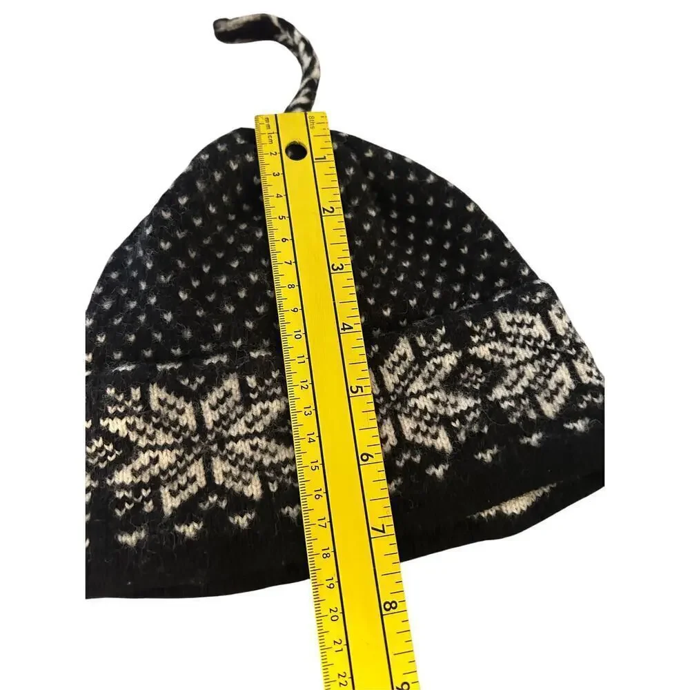 Stowe Woolens 100% Wool Snowflake Pattern Kids Hat Hand Crafted
